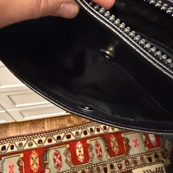 Emporio Armani Black Leather Messenger Bag - Picture 4 of 6